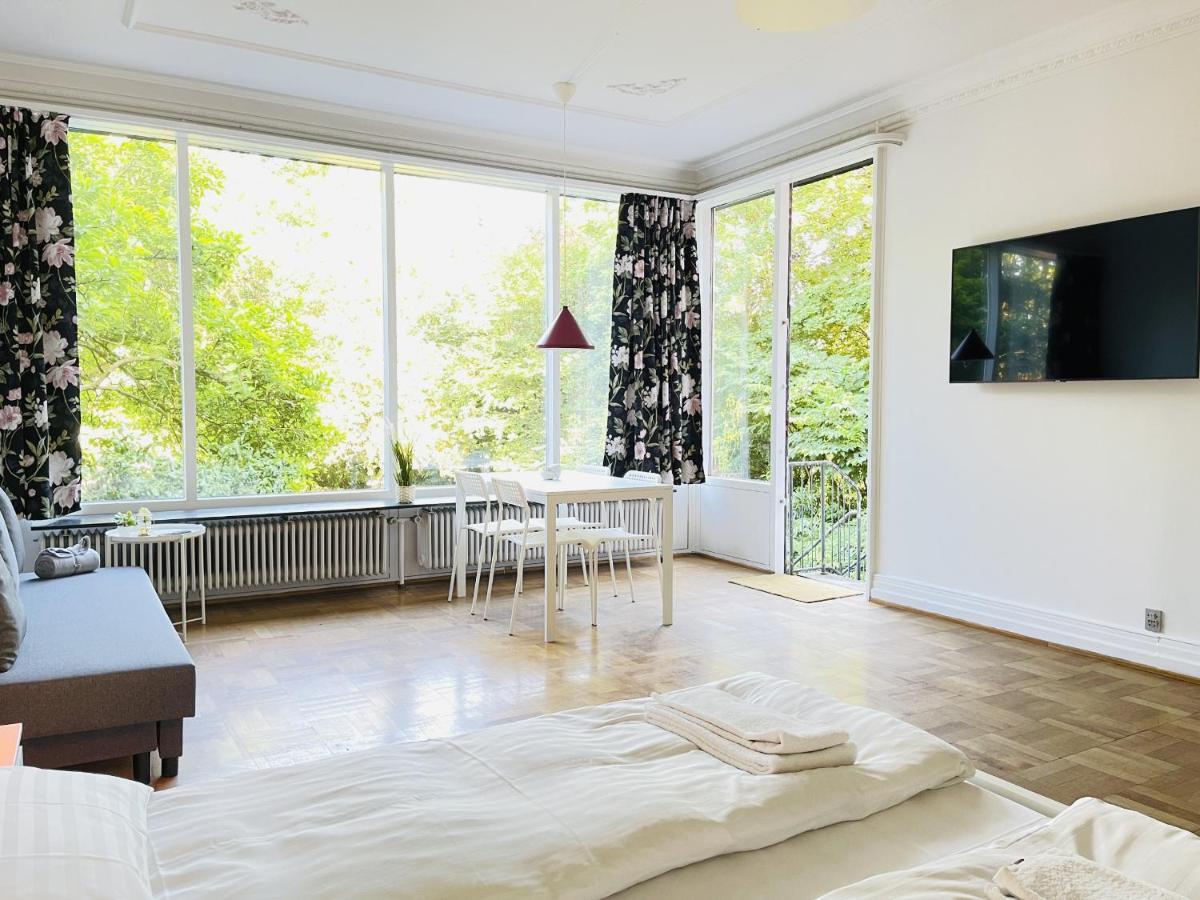 Aday - Aalborg Mansion - Studio With Terrace And Garden Kültér fotó